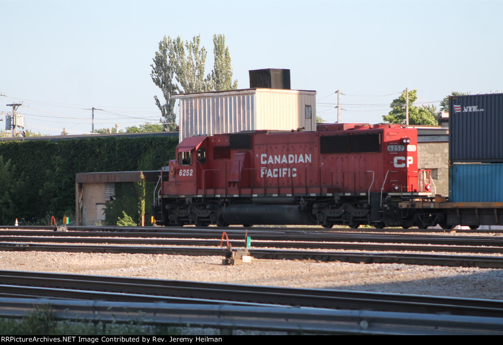 CP 6252 (15)